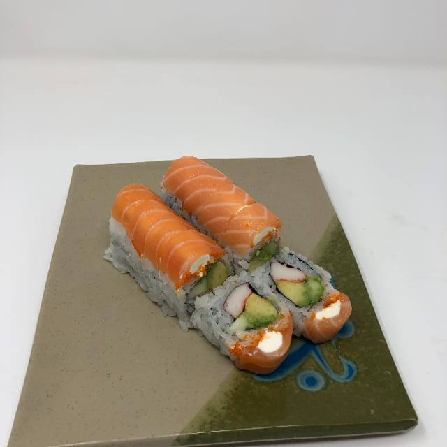 Kissing Roll.