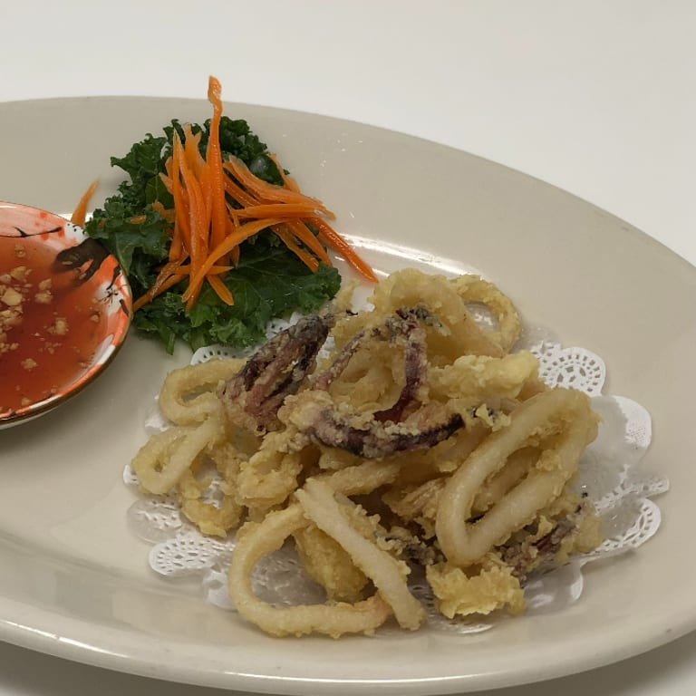 Fried Calamari Delights